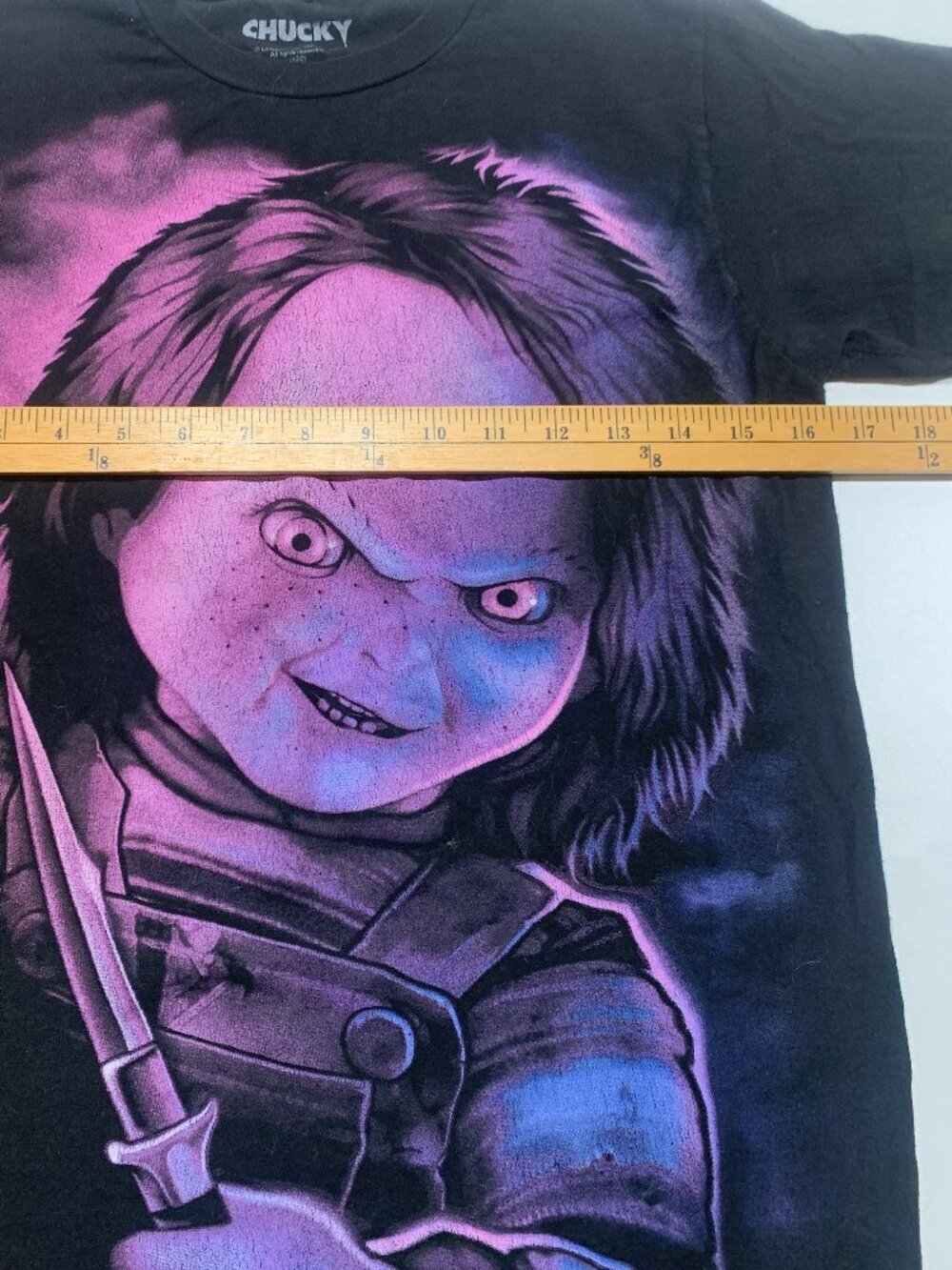 Chucky Horror Graphic Tee Black Movie Shirt Neon Purple Blue Size L - Picture 5 of 7